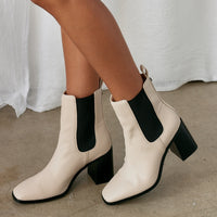 VERALI Link Chelsea Gusset Boots Bone