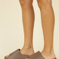 LABEL ATHLETIC Slides Coffee
